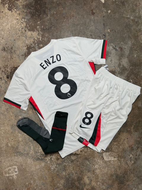 Chelsea FC 25/26 Away Kit Enzo #8 – Full Set (Shirt + Shorts + Socks) | Official White Nike Fan Version | Premier League Football Jersey