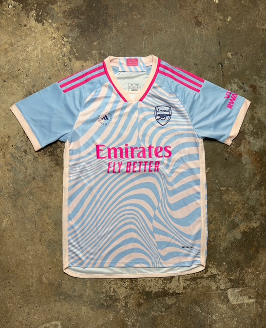 Arsenal 2023/24 Away Shirt Ødegaard #8 | Adidas Blue & Pink Emirates Fly Better Jersey