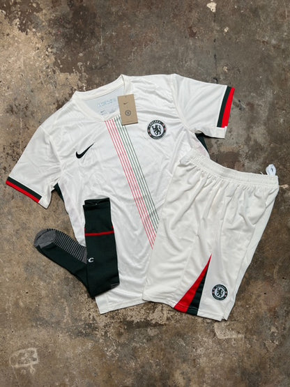 Chelsea FC 25/26 Away Kit Enzo #8 – Full Set (Shirt + Shorts + Socks) | Official White Nike Fan Version | Premier League Football Jersey