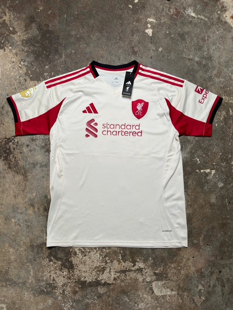 ✅ Liverpool FC Away Jersey 25/26 – Cody Gakpo #18 | Adidas Men’s Football Shirt | Official Premier League Patch | White & Red Retro Design | Player Issue Inspired Kit